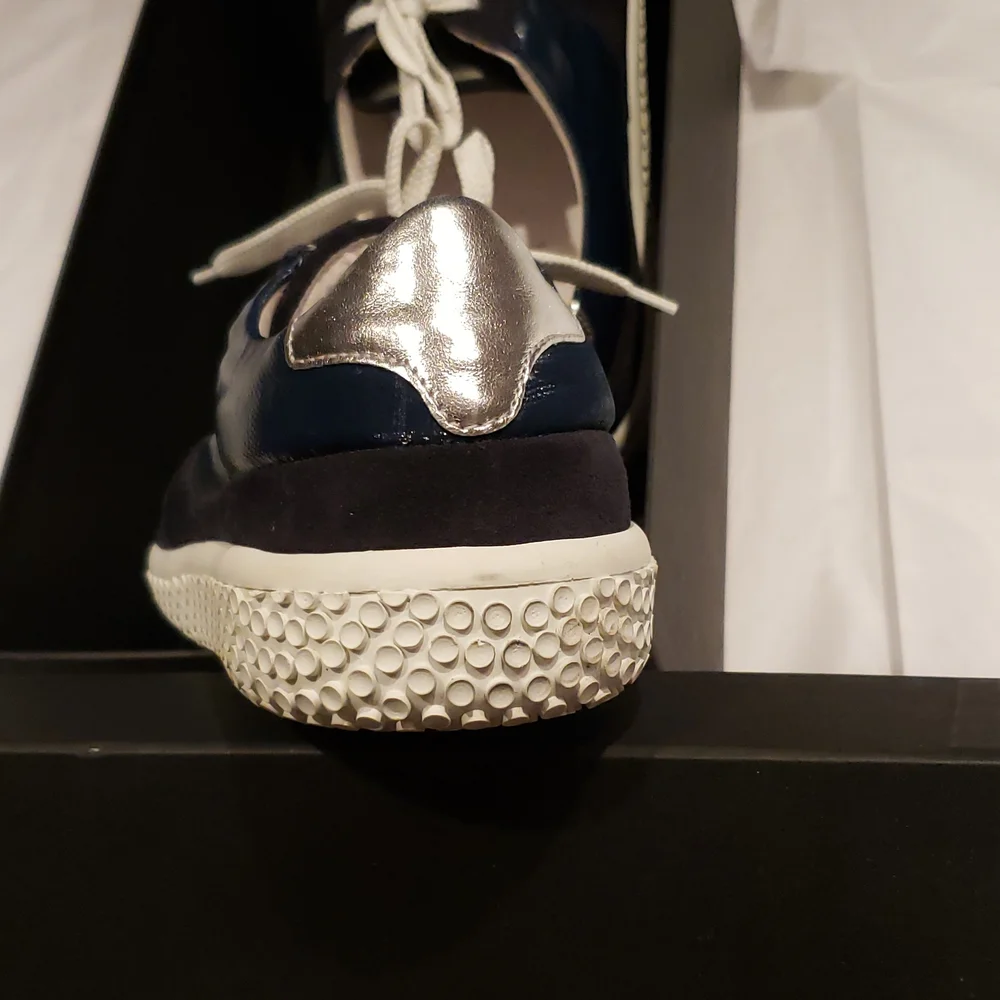 oXs Italy New Sneakers Edgy Wedge Tennis Shoes Suede Leather Women's 10 NIB
